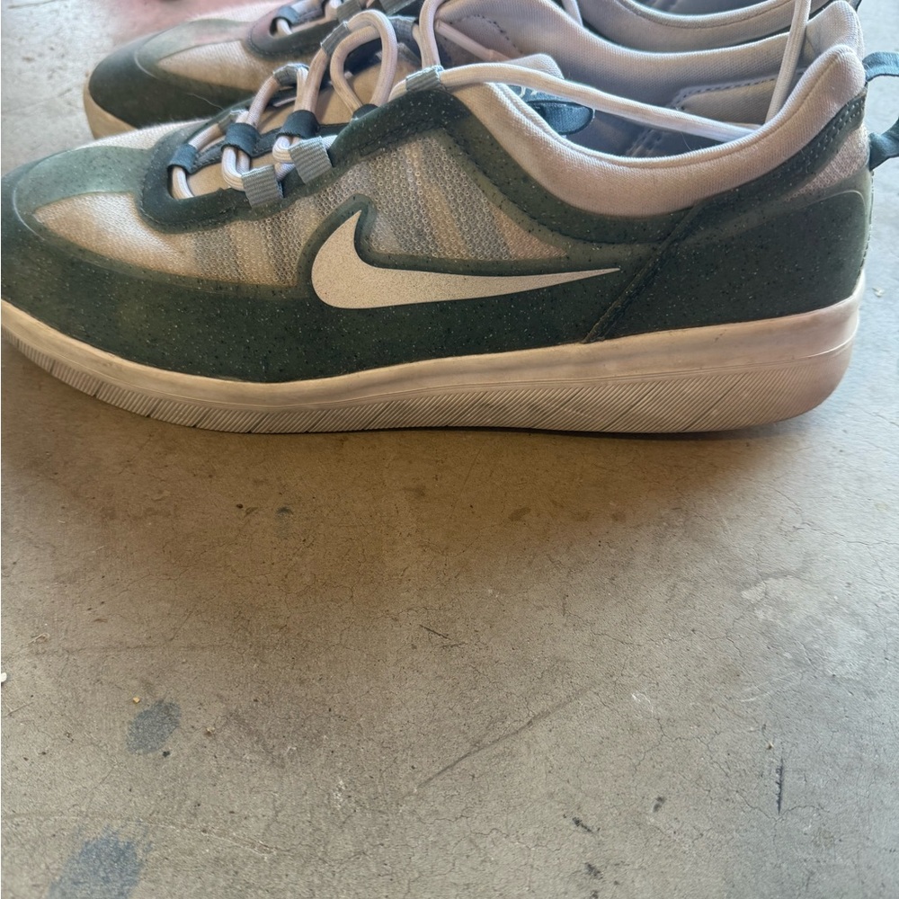 Nike Forest Green and Light Gray skater Sneakers